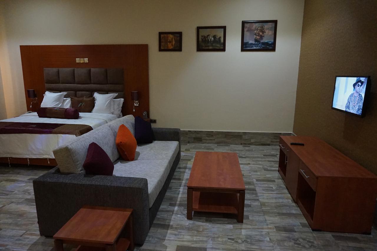Aenon Suites Oshogbo Exteriör bild